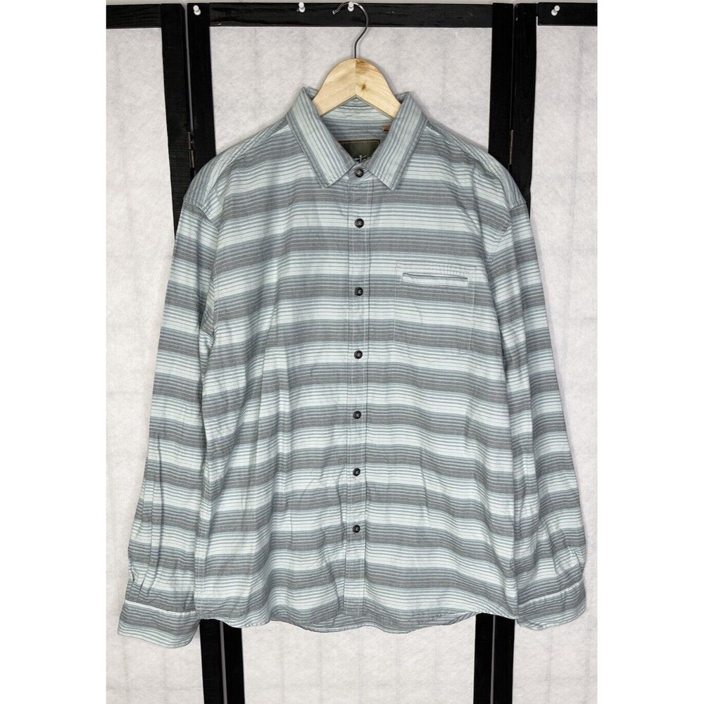 Howler Bros Button Down Shirt. Size: L
